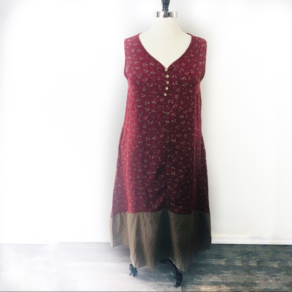 Dresses & Skirts - Gracila 3X V-Neck Midi Dress Maroon &Tan Green NWT
